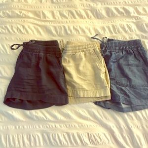 Women’s Old Navy shorts size M